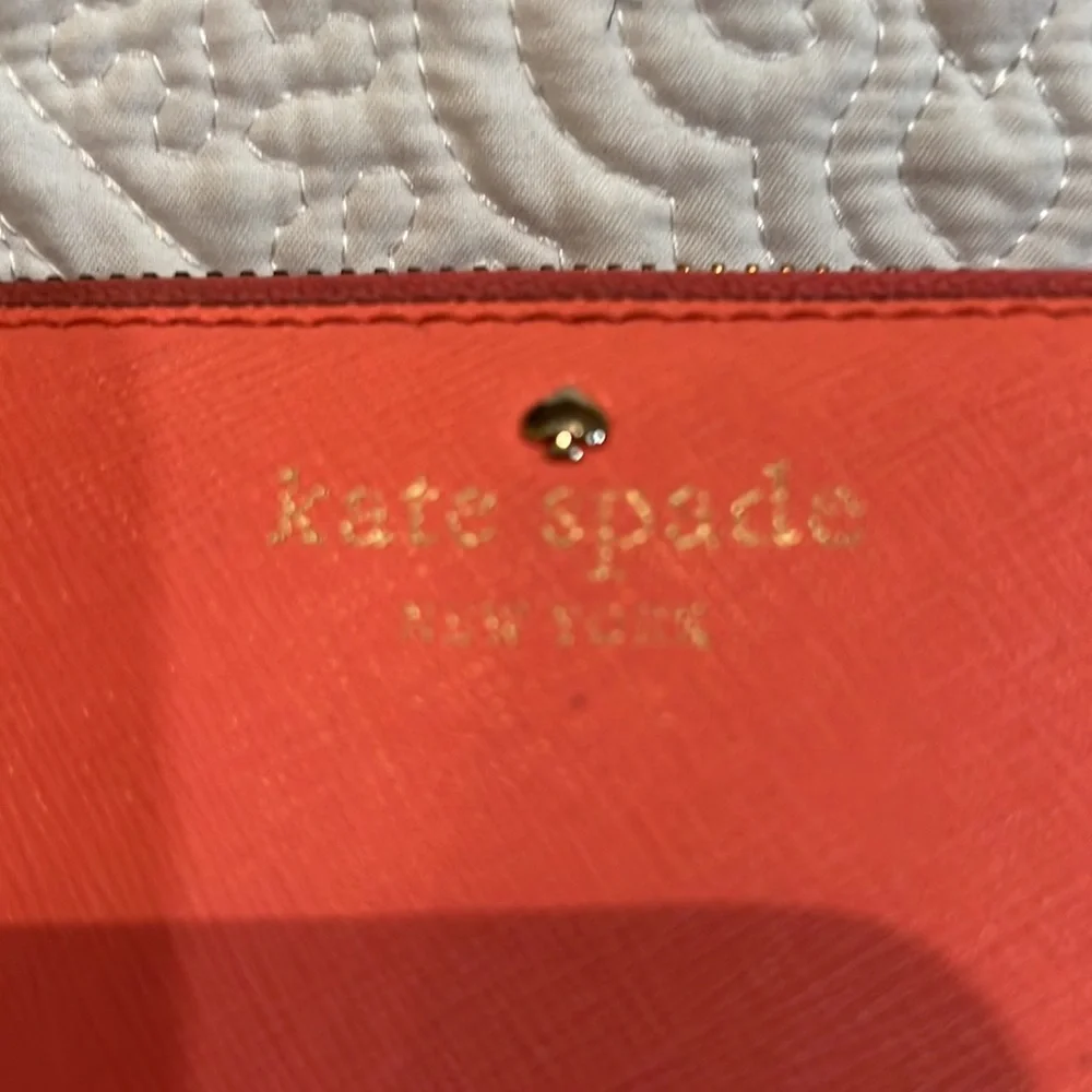 Kate Spade‎ large zip up wallet